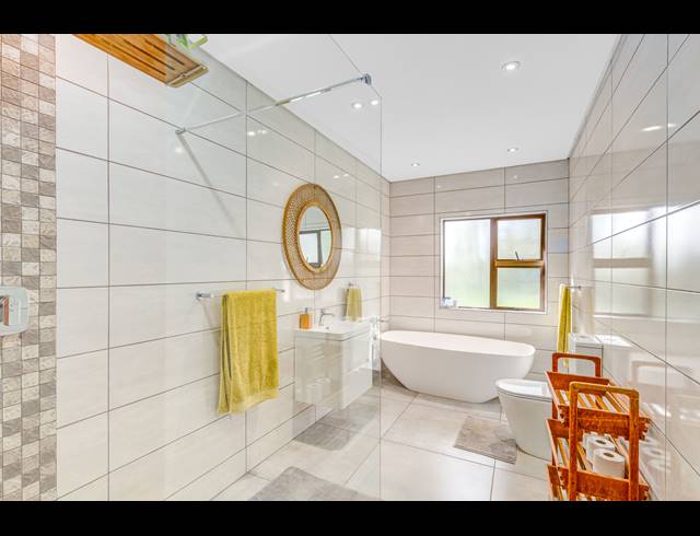 4 BEDROOM FREESTANDING FOR SALE IN BOSKRUIN